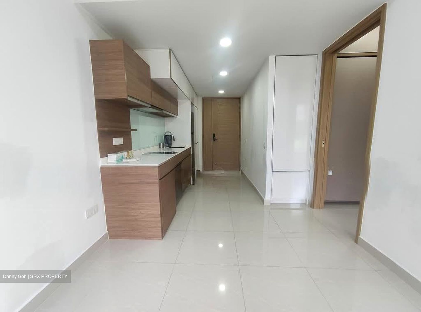 Coco Palms (D18), Condominium #557430081